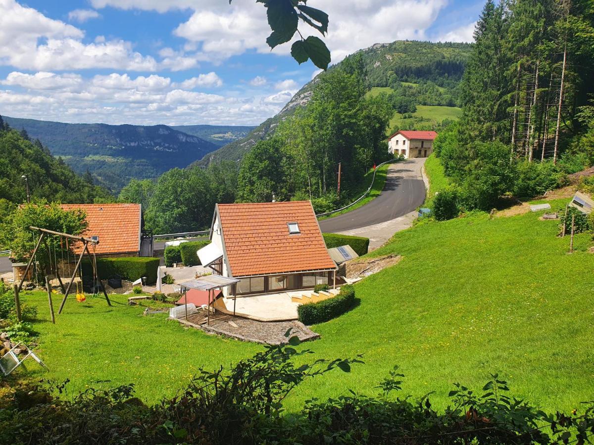Gite Les Moulins Septmoncel-Les-Molunes Esterno foto